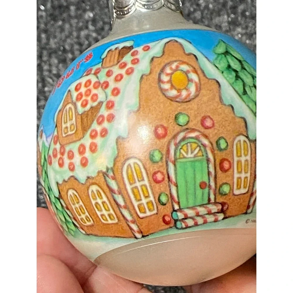 Hallmark Keepsake‎ Ornament 1992 From Our Home to Yours Glass Gingerbread NOS
